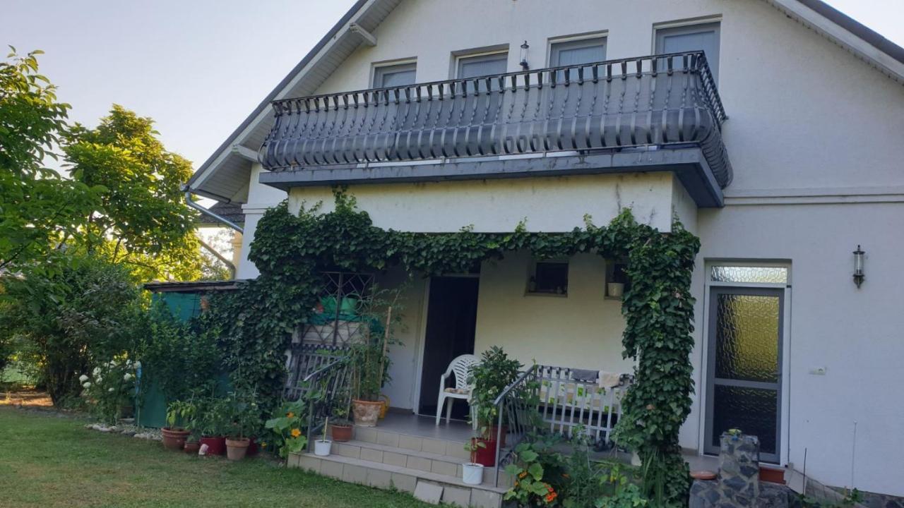 Ilona Apartmanok Balatonboglár Eksteriør bilde