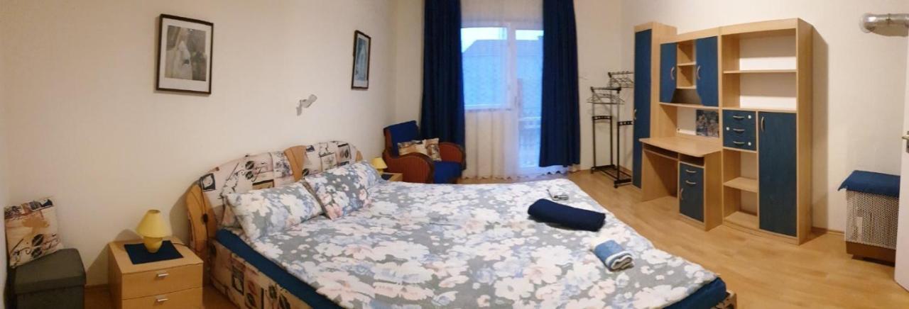 Ilona Apartmanok Balatonboglár Eksteriør bilde